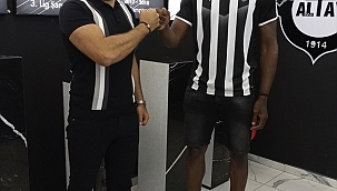 Altay, Armand Gnanduillet'i transfer etti