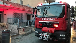 Bayraklı'da otluk alanda çıkan yangın söndürüldü