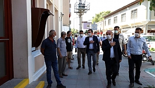 Bergama'da kaymakam ve belediye başkanından korona virüsü denetimi