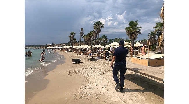 Çeşme'de Kovid-19 denetimleri devam ediyor