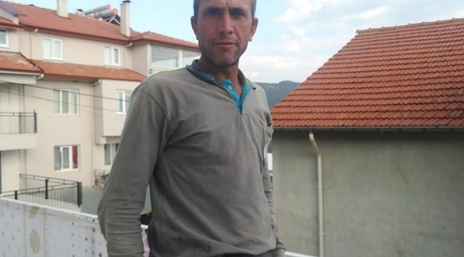 Denizli'de şarampole devrilen traktörün sürücüsü öldü
