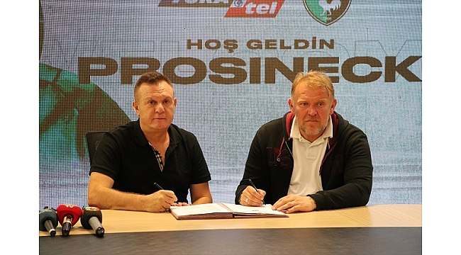 Denizlispor, teknik direktör Robert Prosinecki ile sözleşme imzaladı