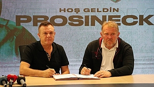 Denizlispor, teknik direktör Robert Prosinecki ile sözleşme imzaladı