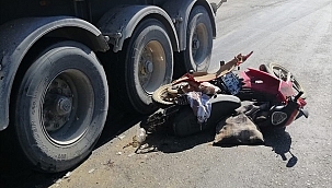 Ödemiş'te tırla çarpışan motosiklet sürücüsü yaralandı