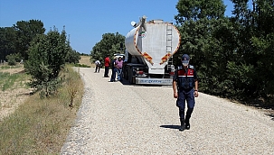 Uşak'ta tankerin altında kalan sürücü öldü