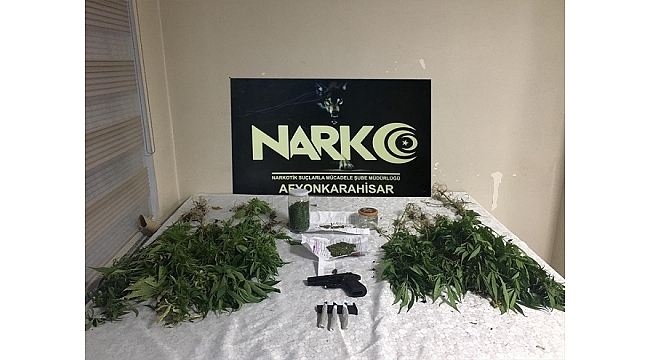 Uyuşturucu operasyonu 2 kişi gözaltına alındı