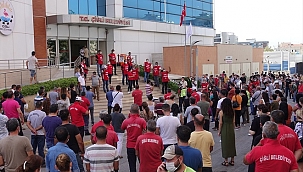 Çiğli Belediyesine grev kararı asıldı
