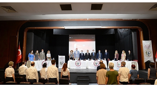 İzmir Eczacı Odası genel kurulu tamamlandı