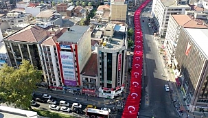İzmir'in kurtuluşun 98'inci yıl dönümünde zafer yürüyüşü