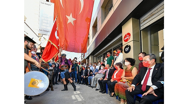 Kemeraltı’nda 9 Eylül coşkusu