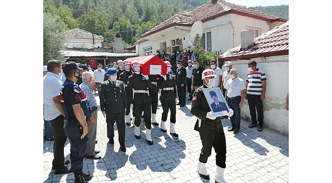 Kıbrıs Gazisi Cengiz Keske, toprağa verildi