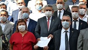 MHP Aydın İl Başkanı Alıcık mazbatasını aldı