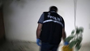 3 çocuk annesi evinde ölü bulundu