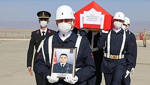 Ağrı'da 1 asker şehit oldu, 1 asker yaralandı