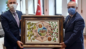 Başkan Kayda Ulaştırma Bakanı ile Salihli’nin Projelerini Görüştü