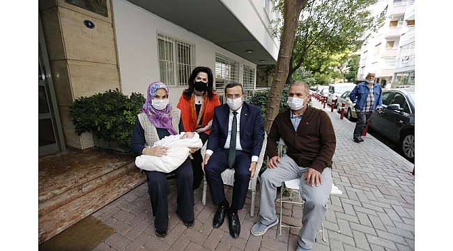 Batur’dan Elif bebeğe “hoş geldin” ziyareti