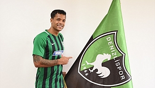 Denizlispor, Mathieu Dossevi'yi kadrosuna kattı