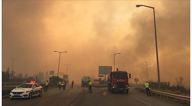 Hatay'da çıkan orman yangını 3 ilçeye yayıldı