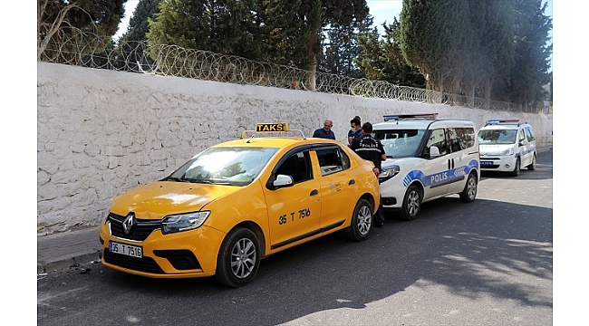 İzmir'de takside fenalaşan yolcu öldü