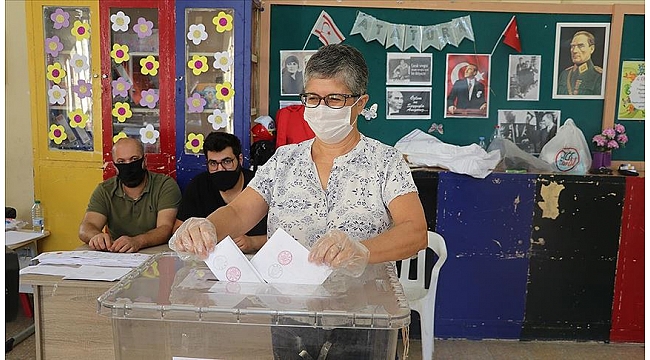 KKTC cumhurbaşkanlığı seçimi için sandık başında
