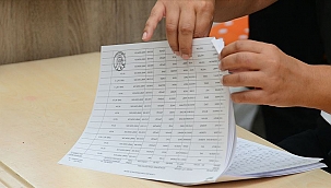 KKTC halkı cumhurbaşkanı seçiminin ikinci turu için sandığa gidiyor