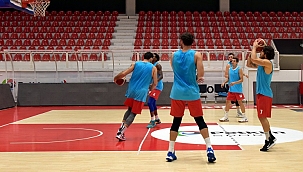 Petkimspor Fenerbahçe Beko’ya Konuk Oluyor