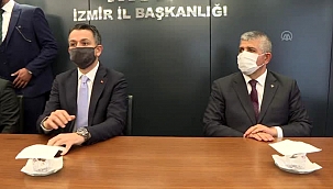Pakdemirli MHP İzmir İl Başkanlığını ziyaret etti
