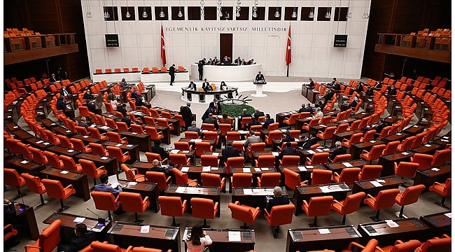 Yeni yasama yılının ilk dokunulmazlık fezlekeleri Meclis'te