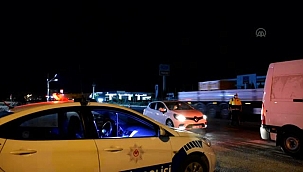 Yol uygulamasında, uyuşturucu ve tarihi eser ele geçirildi
