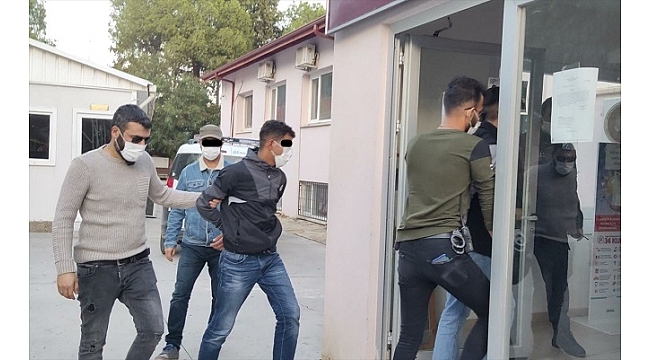 Askerin silahını çalanlar yakalandı
