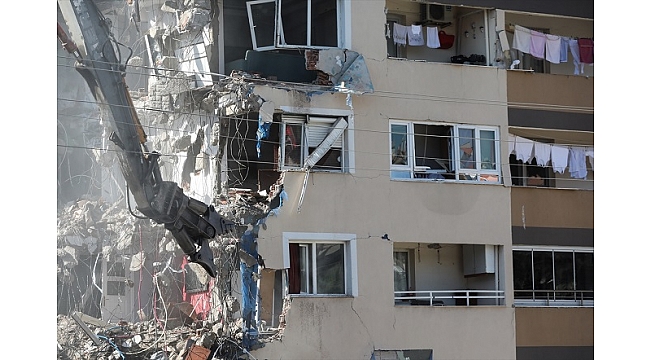 Barış sitesinde yıkım çalışmalarında sona gelindi