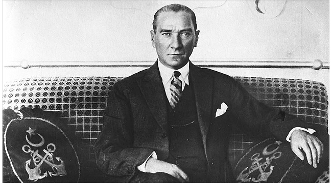 Büyük Önder Atatürk'ün ebediyete intikalinin 82'nci yılı