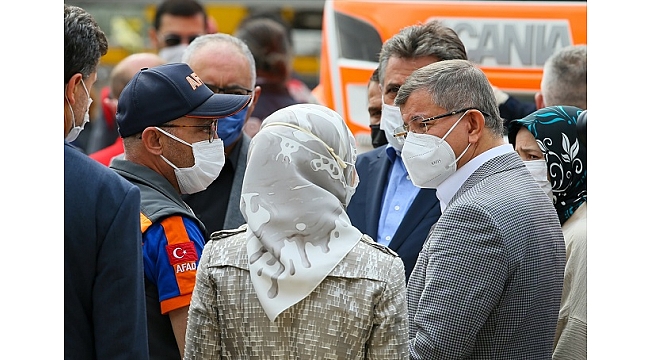 Davutoğlu, İzmir'de: