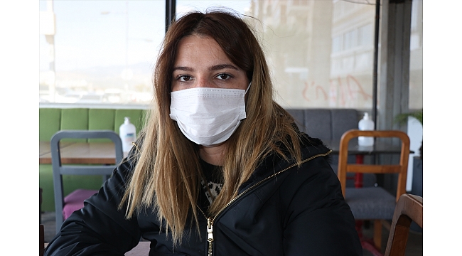 Depremde oğlunu ve annesini yitiren genç kadın hukuki mücadele başlatacak