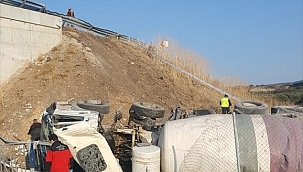 Devrilen beton mikserinin sürücüsü hayatını kaybetti