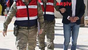 Eşini ve kızını öldürüp jandarmaya teslim oldu