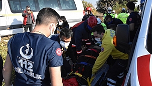 Öğrenci servisi kaza yaptı 8 yaralı