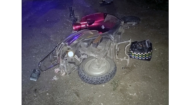 Otomobille çarpışan elektrikli motosikletin sürücüsü yaralandı