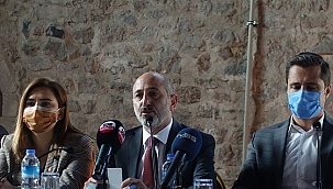 Öztunç, İzmir'de açıklamalarda bulundu: