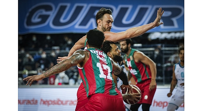 Pınar Karşıyaka farklı mağlup