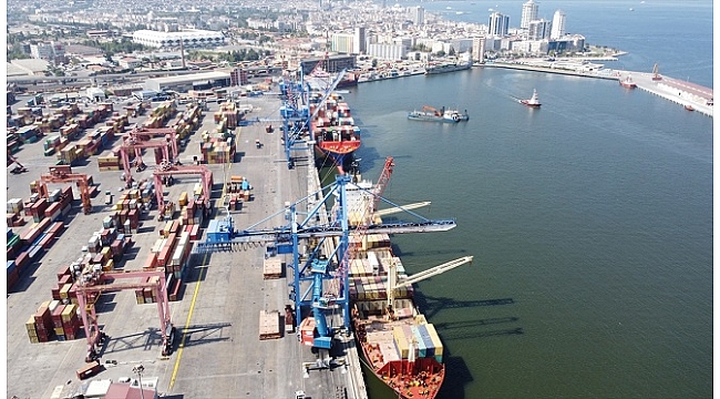TCDD İzmir Alsancak Limanı yeniden Ro-Ro operasyonlarına açıldı