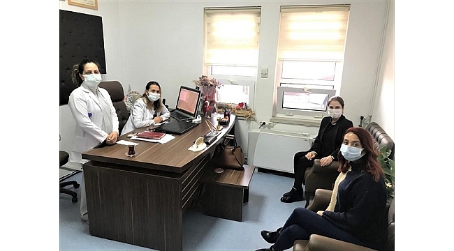 Aliağa'da AK Parti'li kadınlardan sağlık çalışanlarına destek