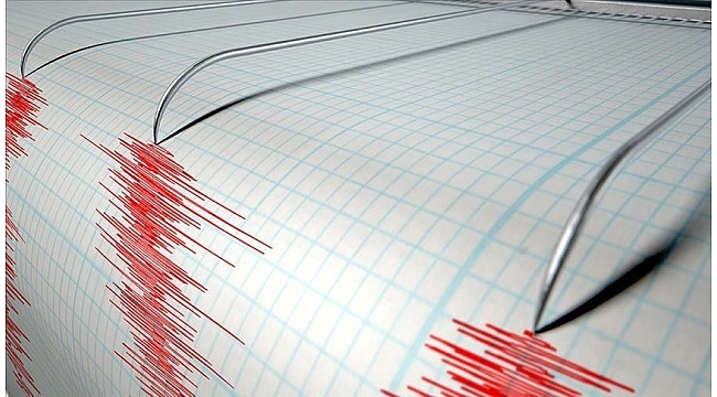 Antalya'daki 5,2 büyüklüğünde deprem korkuttu