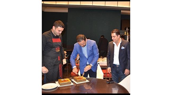 CZN Burak Dubai’yi Dives Holding İle Fethetti