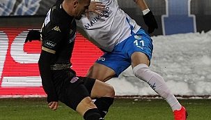 Denizlispor,Erzurum'dan 3 puanla dönüyor