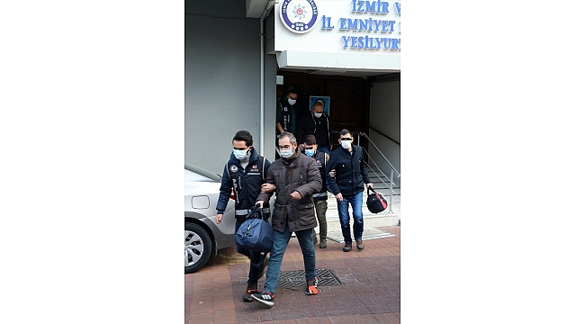 FETÖ operasyonunda gözaltına alınan 40 eski polis, adliyeye sevk edildi