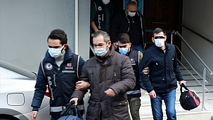 FETÖ operasyonunda gözaltına alınan 40 eski polis, adliyeye sevk edildi