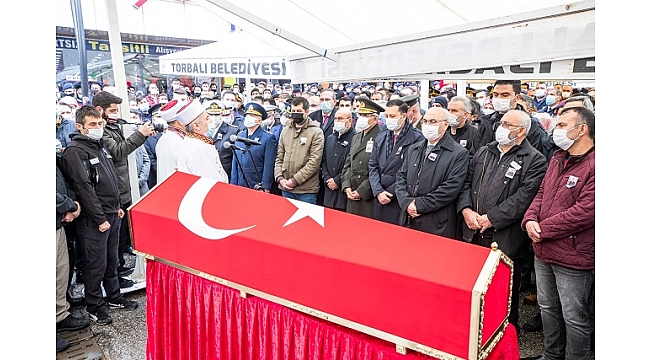 İzmir şehidini uğurladı