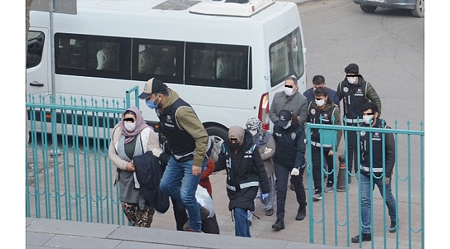 Kütahya'da tefecilik iddiasıyla 8 şüpheli yakalandı