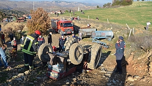 Manisa'da traktörün altında kalan sürücü öldü